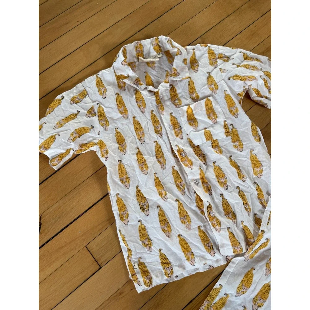 Eight Thousand Miles tiger two piece pajama set youth lightweight‎ comfort